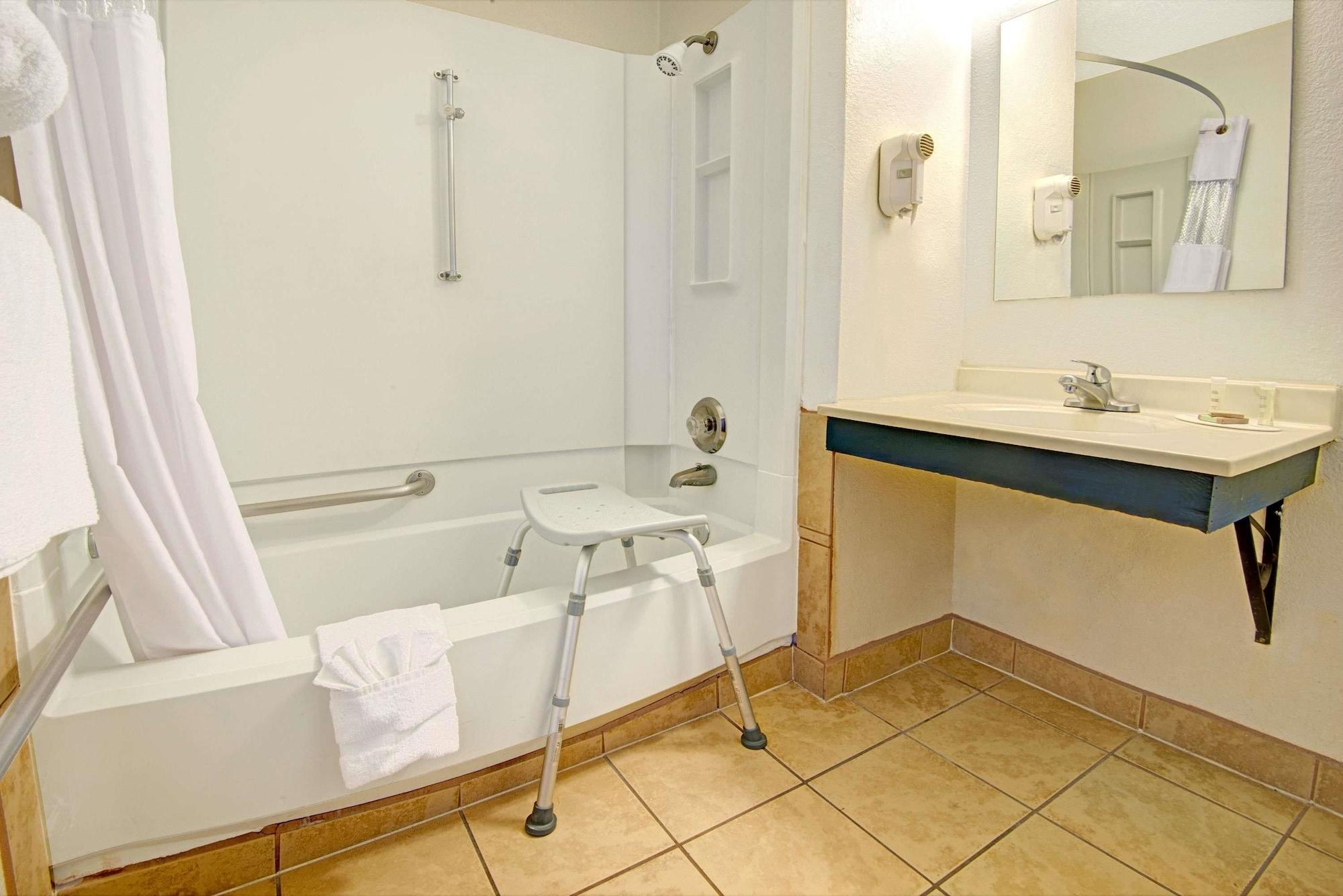 Super 8 By Wyndham Las Cruces University Area Bagian luar foto