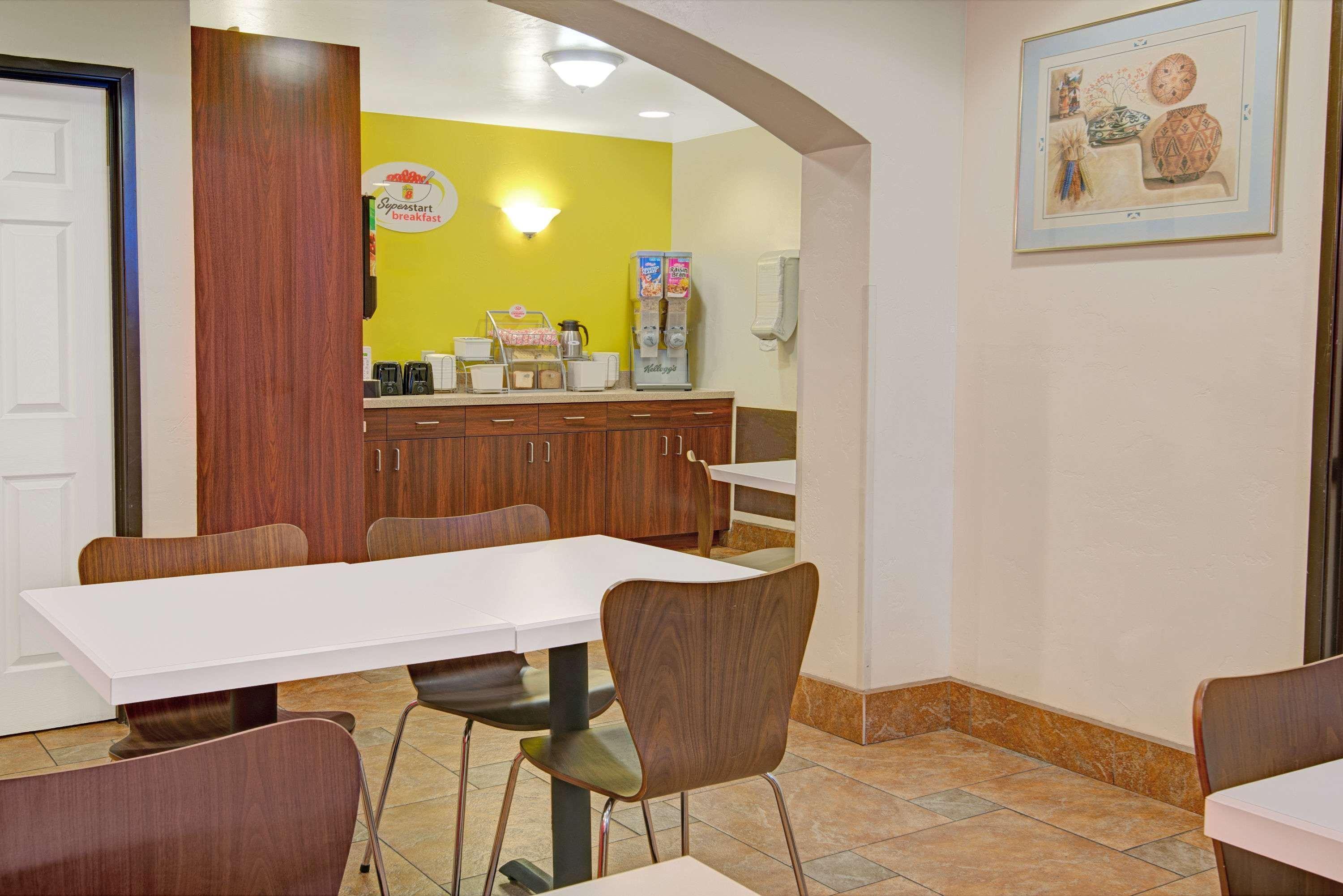 Super 8 By Wyndham Las Cruces University Area Bagian luar foto