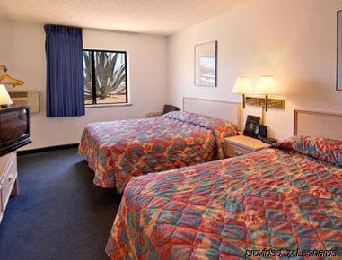 Super 8 By Wyndham Las Cruces University Area Ruang foto