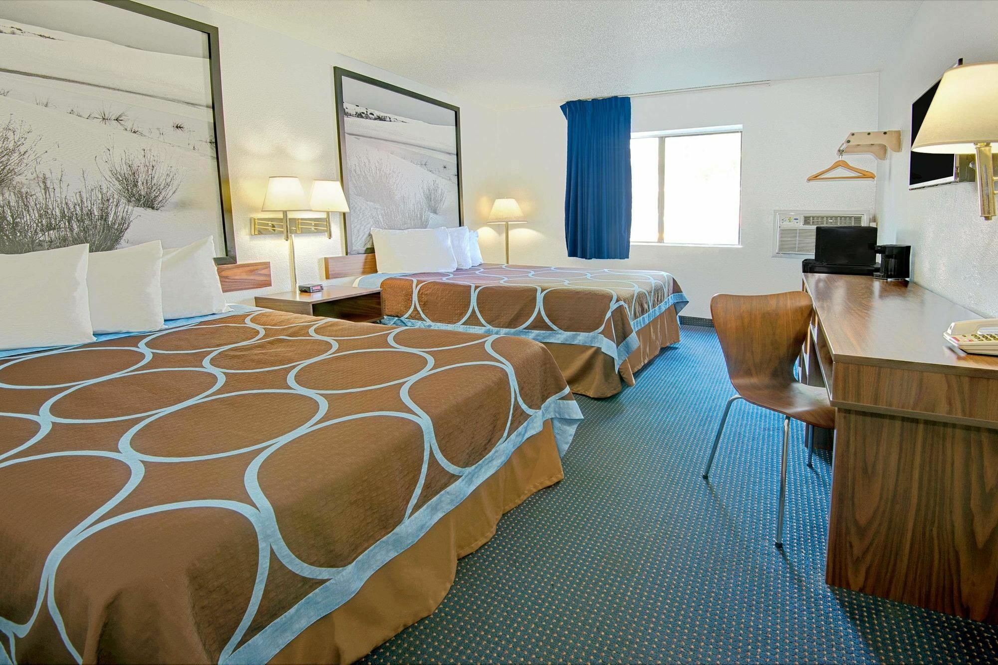 Super 8 By Wyndham Las Cruces University Area Bagian luar foto